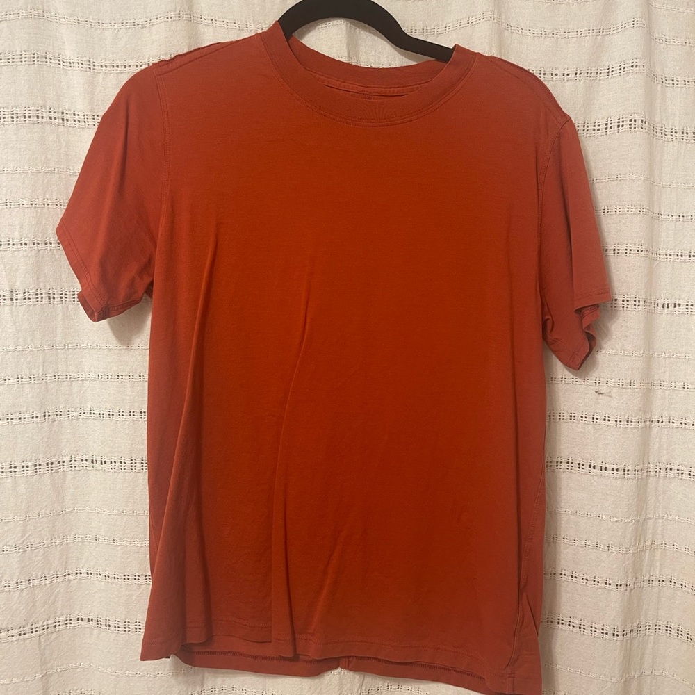 Lulu tee